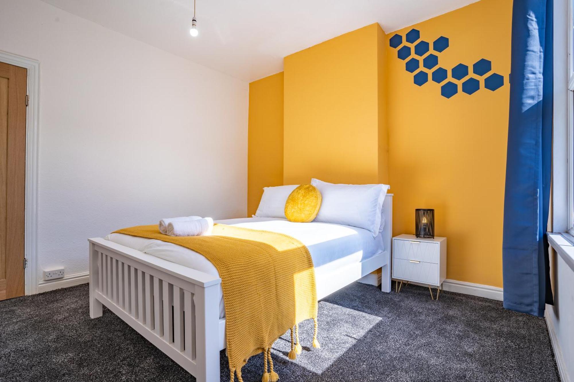 Stayzed E: Stylish City Centre House with Free WiFi and Parking Nottingham Exterior photo